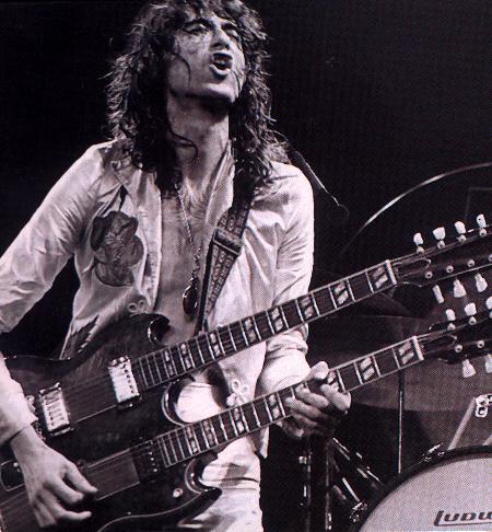 Jimmy page on his best, during Stairway to Heaven.